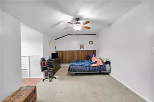 5973 Del Haven Rd, Lower Mt Bethel Twp, PA 18013 - Photo 19