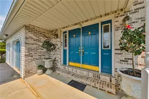 1227 Fairmont St, Whitehall Township, PA 18052 - Photo 5