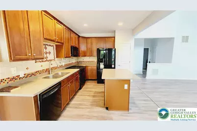 1816 Emerald Drive, South Whitehall Township, PA 18069 - Photo 19