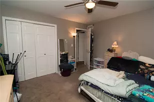 563 Longacre Dr, Lehigh Township, PA 18035 - Photo 29