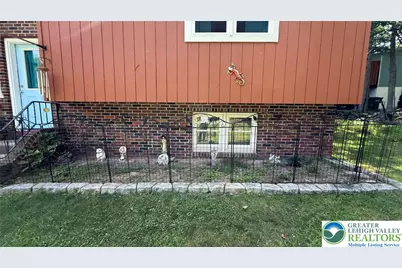 8466 Bumble Bee Way, Tobyhanna, PA 18466 - Photo 3