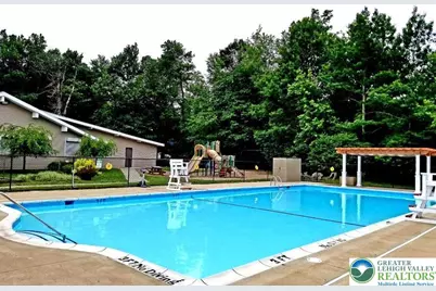 8466 Bumble Bee Way, Tobyhanna, PA 18466 - Photo 31