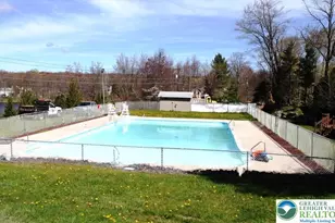 8466 Bumble Bee Way, Tobyhanna, PA 18466 - Photo 33