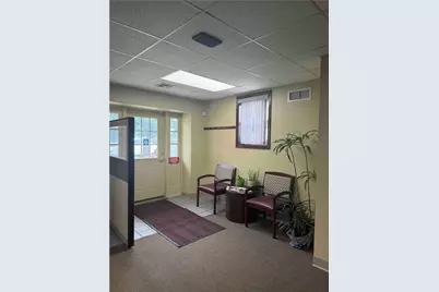 1737 Schoenersville Road, Bethlehem City, PA 18018 - Photo 5