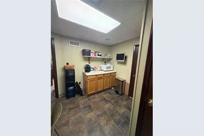1737 Schoenersville Road, Bethlehem City, PA 18018 - Photo 7