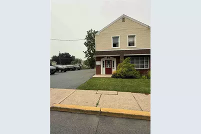 1737 Schoenersville Road, Bethlehem City, PA 18018 - Photo 3