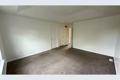 1071 King Way, Upper Macungie Township, PA 18031 - Photo 15