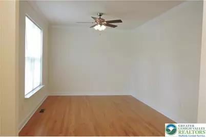 107 Highlands Boulevard, Easton, PA 18042 - Photo 5