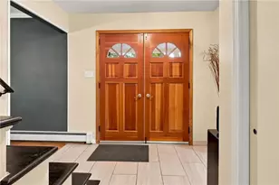 1031 N 7th St, Emmaus Boro, PA 18049 - Photo 5