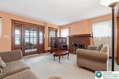 7 E Elizabeth Avenue, Bethlehem, PA 18018 - Photo 5