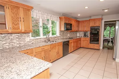 748 Rolling Hills Road, Bedminster Twp, PA 18942 - Photo 13