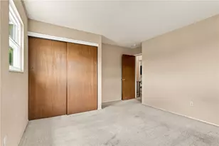 4250 Iroquois St, North Whitehall Township, PA 18078 - Photo 19