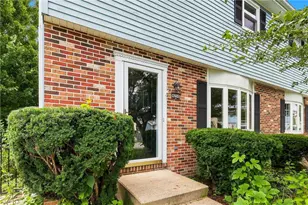 4250 Iroquois St, North Whitehall Township, PA 18078 - Photo 3
