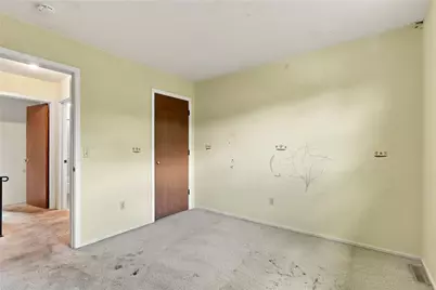 4250 Iroquois Street, North Whitehall Township, PA 18078 - Photo 17