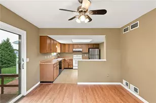 4250 Iroquois St, North Whitehall Township, PA 18078 - Photo 11