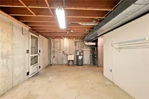 4250 Iroquois St, North Whitehall Township, PA 18078 - Photo 27