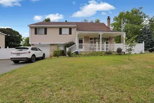 511 E Harrison St, Emmaus Boro, PA 18049 - Photo 1