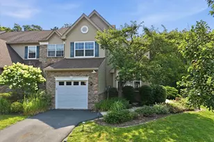 1762 Big Ridge Dr, East Stroudsburg, PA 18302 - Photo 5