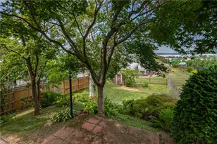 333 Crest Ave, Bethlehem City, PA 18015 - Photo 19