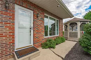 172 Grouse Dr, Moore Township, PA 18014 - Photo 5
