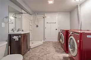 3329 S 2nd St, Whitehall Township, PA 18052 - Photo 37