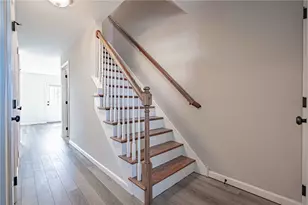 3329 S 2nd St, Whitehall Township, PA 18052 - Photo 19