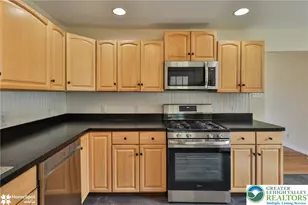 1925 Columbine Ave, Bethlehem City, PA 18018 - Photo 11