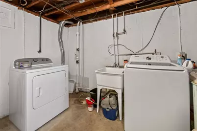 1906 Robin Way, Bethlehem City, PA 18018 - Photo 21