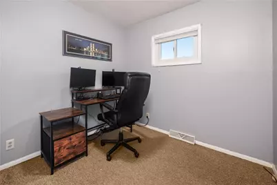 1906 Robin Way, Bethlehem City, PA 18018 - Photo 15