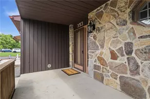 353 Tamarack Dr, Allentown City, PA 18104 - Photo 5