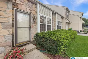 5612 Stonecroft Ln, Lower Macungie Township, PA 18106 - Photo 3