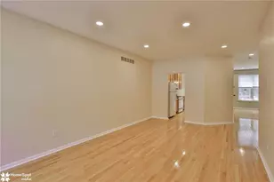 8149 Cross Creek Circle, Upper Macungie Township, PA 18031 - Photo 7