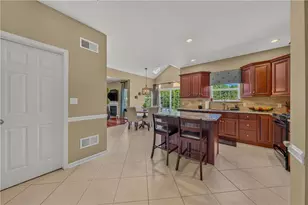973 Heather Ln, Forks Twp, PA 18040 - Photo 9
