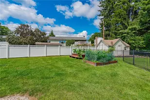 1212 Macungie Ave, Emmaus Boro, PA 18049 - Photo 57