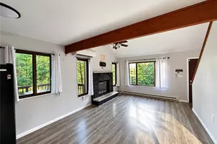 6271 Decker Rd, Lehman Twp, PA 18324 - Photo 5