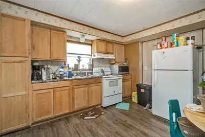 377 W Ridge Street, Lansford, PA 18232 - Photo 7