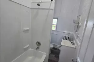 1048 W Walnut St, Allentown City, PA 18102 - Photo 5