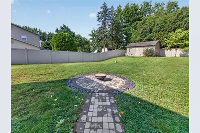 5429 Monocacy Drive, East Allen Township, PA 18017 - Photo 27