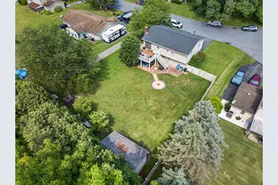 5429 Monocacy Drive, East Allen Township, PA 18017 - Photo 3