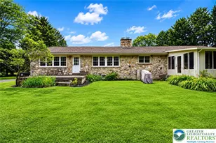 1000 Wedgewood Rd, Hanover Twp, PA 18017 - Photo 9