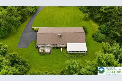 1000 Wedgewood Road, Hanover Twp, PA 18017 - Photo 13