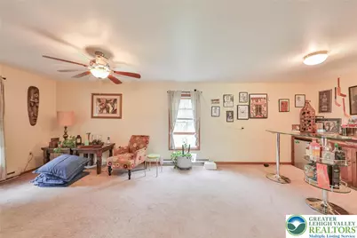 4608 W Pine Ridge Drive, Bushkill, PA 18324 - Photo 15