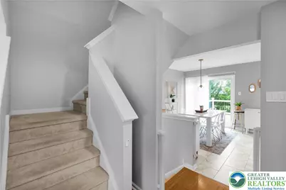 1079 Sparrow Way, Upper Macungie Township, PA 18031 - Photo 7