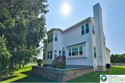 369 Lenape Trail, Upper Macungie Township, PA 18104 - Photo 5