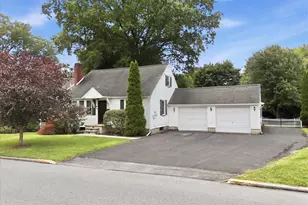 467 8th St, Stroudsburg, PA 18360 - Photo 1