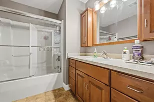 4652 Willow Ln, Lower Nazareth Twp, PA 18064 - Photo 17