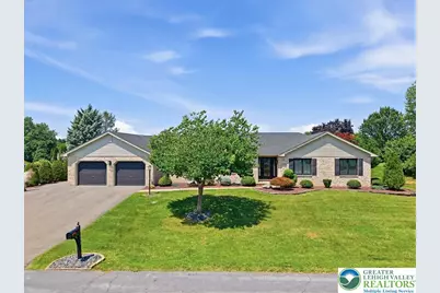 4652 Willow Lane, Lower Nazareth Twp, PA 18064 - Photo 1