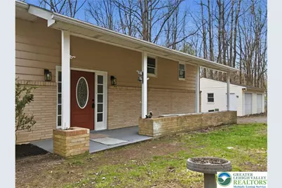 8749 Kings Way, Kunkletown, PA 18058 - Photo 5