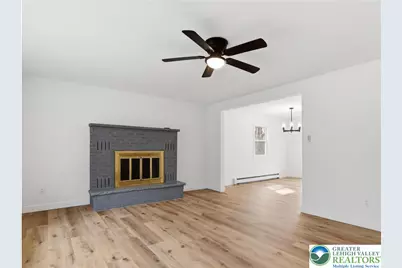 8749 Kings Way, Kunkletown, PA 18058 - Photo 11