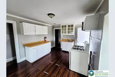 1048 W Walnut Street #3, Allentown City, PA 18102 - Photo 5